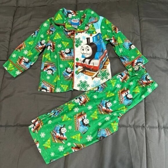 Thomas & Friends Other - Thomas & Friends Christmas Pajamas 2T